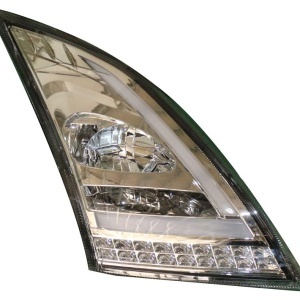 F01096-R | Right chrome - Headlight LED, Volvo VNL, 2018+