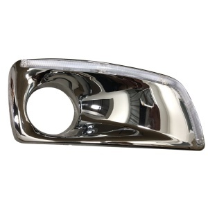 KN0867-P | Kenworth T660 Fog Light Bezel Chrome with Stripe LED Passenger Side